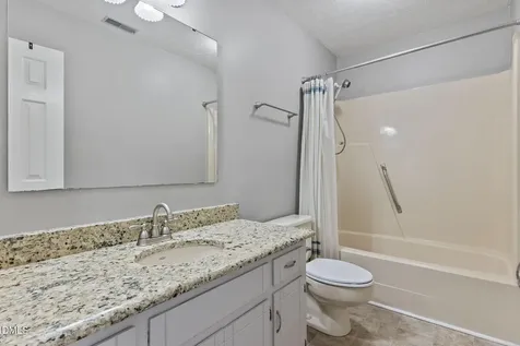662 Georgetown Circle Fayetteville NC 28314