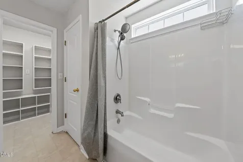 410 Bergen Avenue Apex NC 27502
