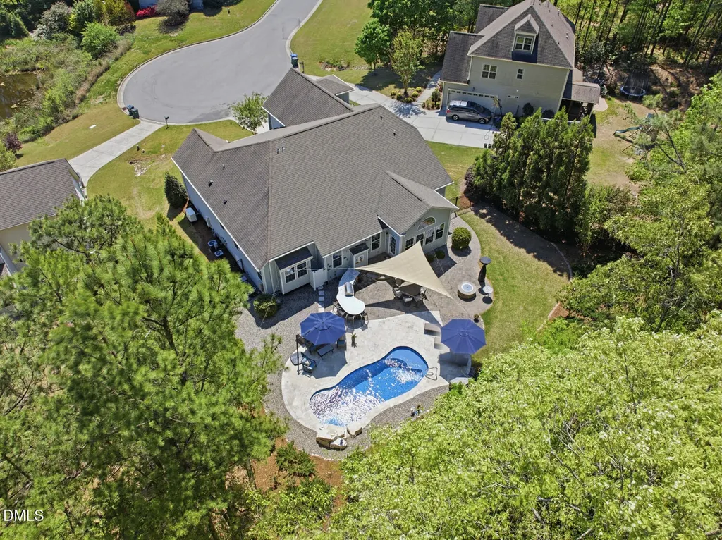 377 S Farnleigh Drive Chapel Hill NC 27517