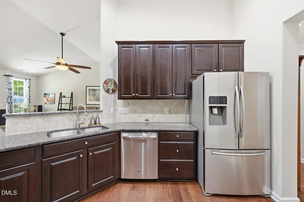 377 S Farnleigh Drive Chapel Hill NC 27517