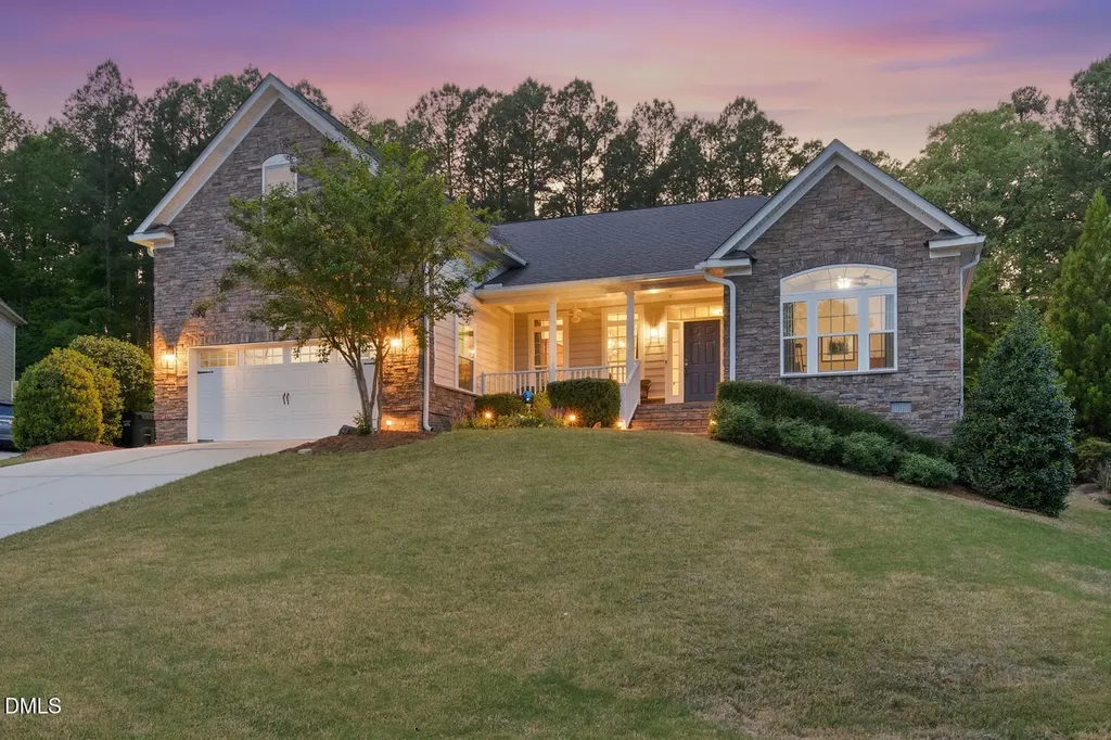 377 S Farnleigh Drive Chapel Hill NC 27517