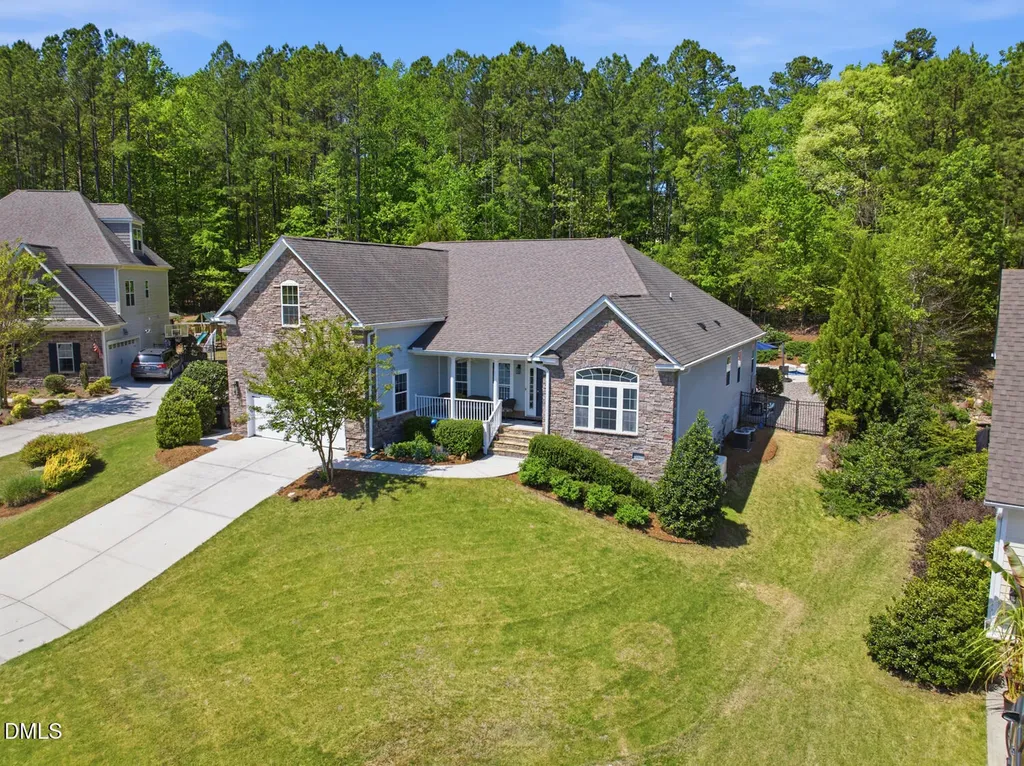 377 S Farnleigh Drive Chapel Hill NC 27517