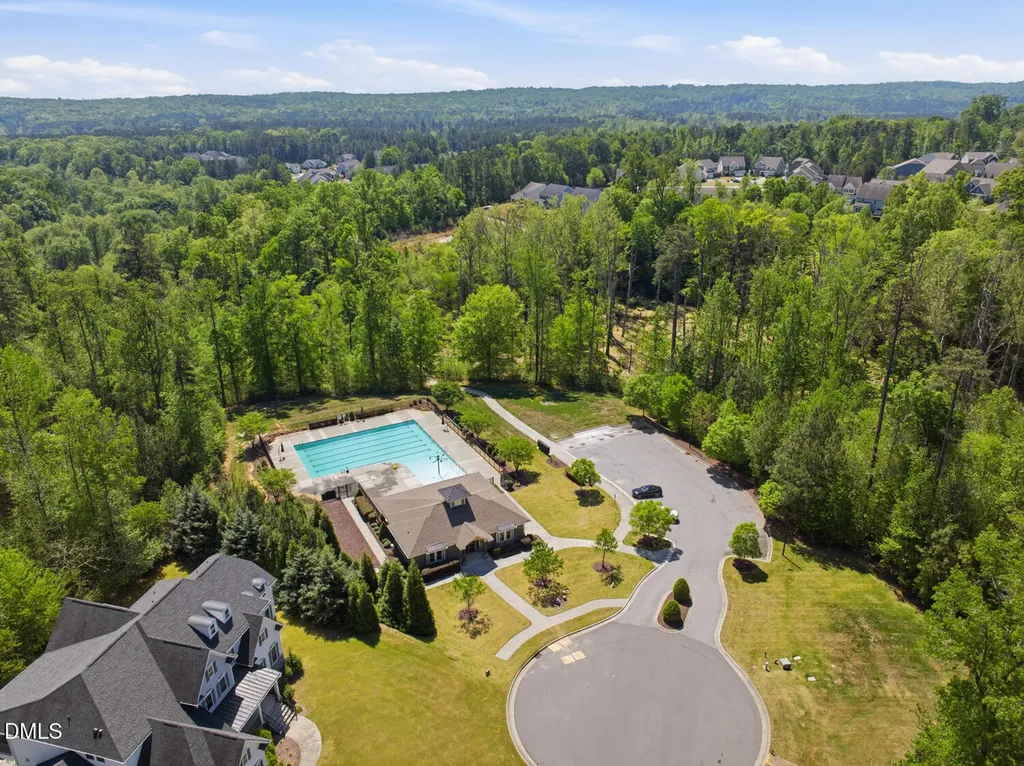 377 S Farnleigh Drive Chapel Hill NC 27517