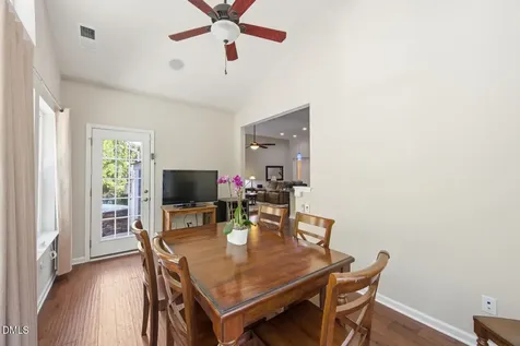 377 S Farnleigh Drive Chapel Hill NC 27517