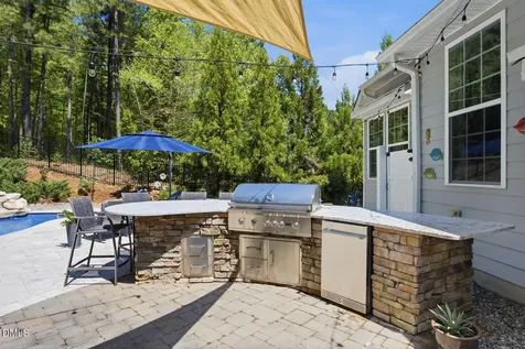 377 S Farnleigh Drive Chapel Hill NC 27517