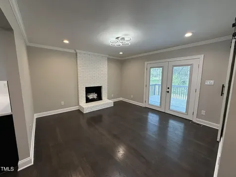 215 Walnut Street Cary NC 27511