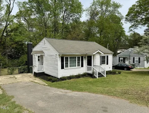 215 Walnut Street Cary NC 27511