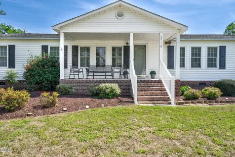 3718 Nc 42 E Tarboro NC 27886