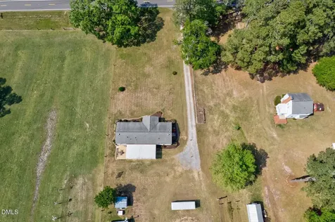 3718 Nc 42 E Tarboro NC 27886