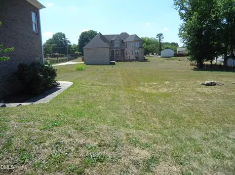 1906 Deidre Court Greensboro NC 27406
