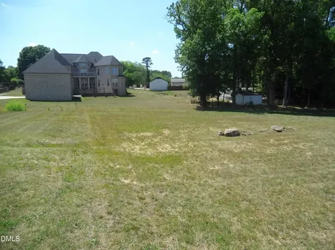 1906 Deidre Court Greensboro NC 27406
