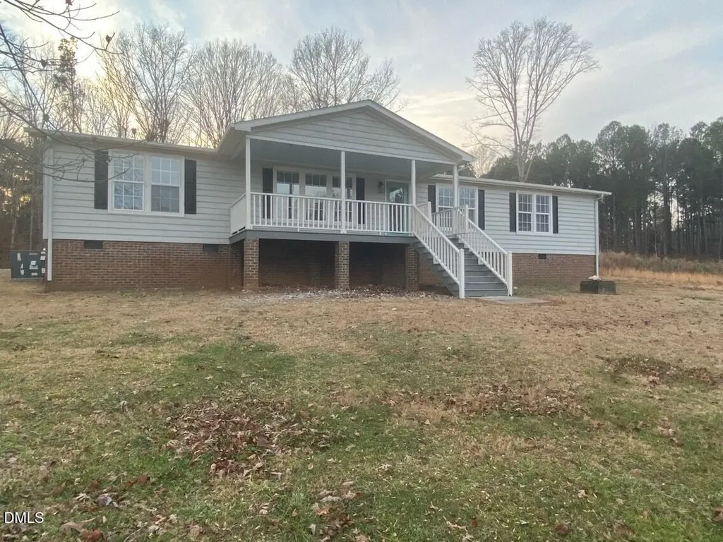 775 Jim Moody Road Siler City NC 27344
