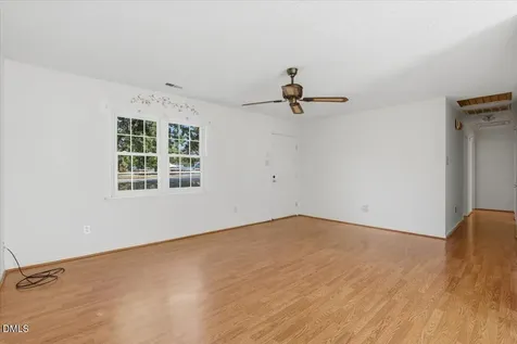 1166 E New Hope Road Goldsboro NC 27534