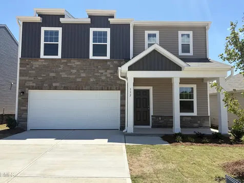 115 Valvanos Way Clayton NC 27520