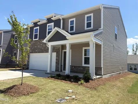 115 Valvanos Way Clayton NC 27520
