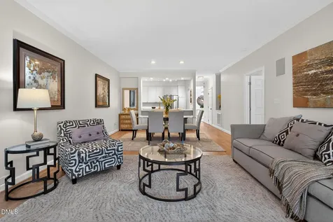 789 Crabtree Crossing Parkway Cary NC 27513