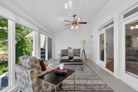 789 Crabtree Crossing Parkway Cary NC 27513