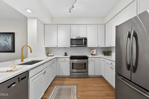 789 Crabtree Crossing Parkway Cary NC 27513