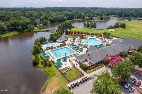 789 Crabtree Crossing Parkway Cary NC 27513
