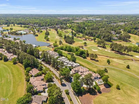 789 Crabtree Crossing Parkway Cary NC 27513