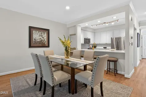 789 Crabtree Crossing Parkway Cary NC 27513