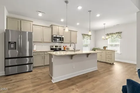 5021 Green Hawthorne Court Battleboro NC 27809