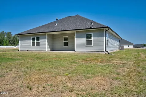 5021 Green Hawthorne Court Battleboro NC 27809
