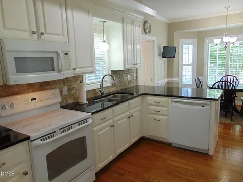 1667 Timberlane Nashville NC 27856