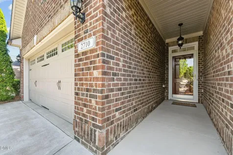 2710 Kingsbury Court Burlington NC 27215