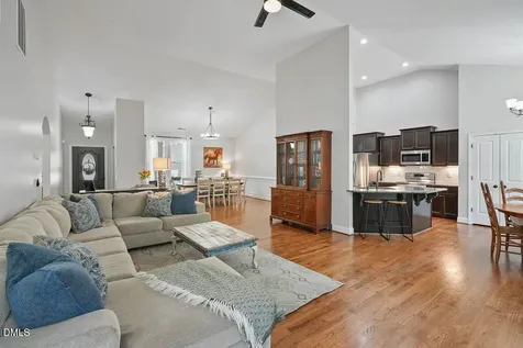 77 Sherwood Lane Sanford NC 27332