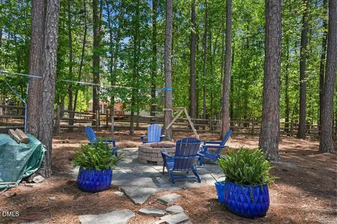 77 Sherwood Lane Sanford NC 27332