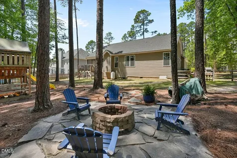77 Sherwood Lane Sanford NC 27332