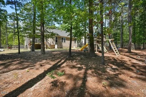 77 Sherwood Lane Sanford NC 27332