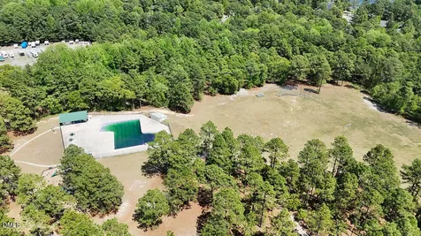 77 Sherwood Lane Sanford NC 27332
