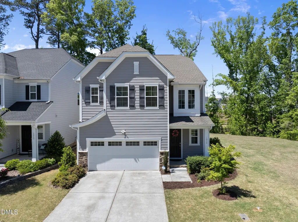 1916 Kings Knot Court Apex NC 27502