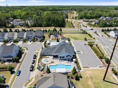 1916 Kings Knot Court Apex NC 27502