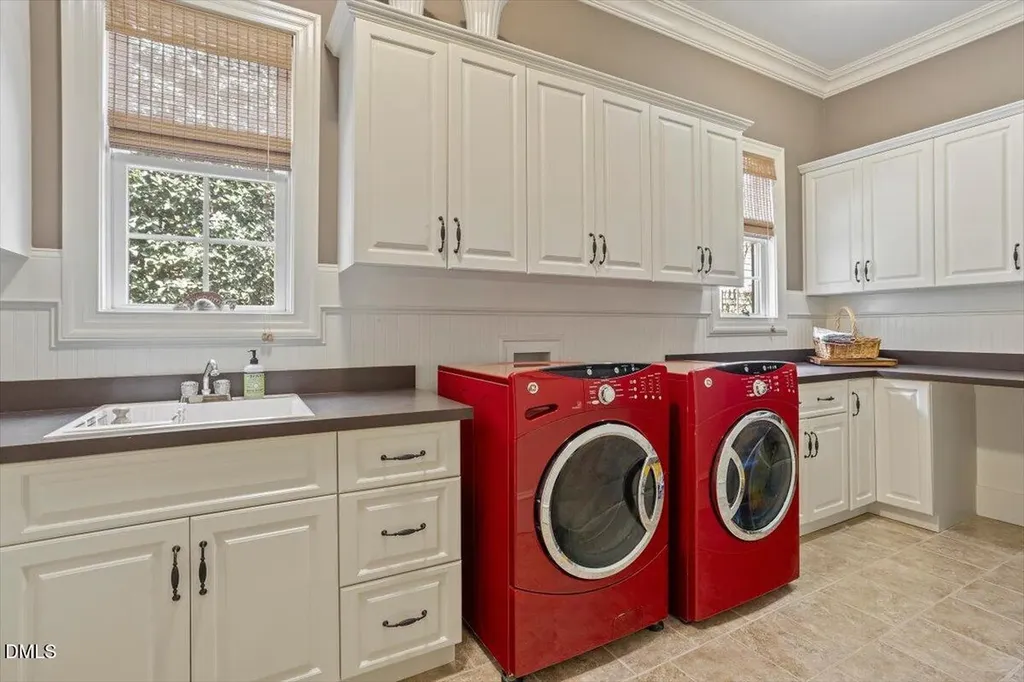 3916 Laurel Manor Court Raleigh NC 27612