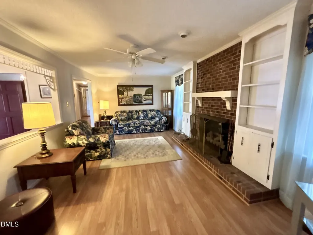 1957 Old Beulah Road Selma NC 27576