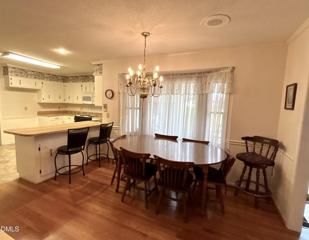 1957 Old Beulah Road Selma NC 27576