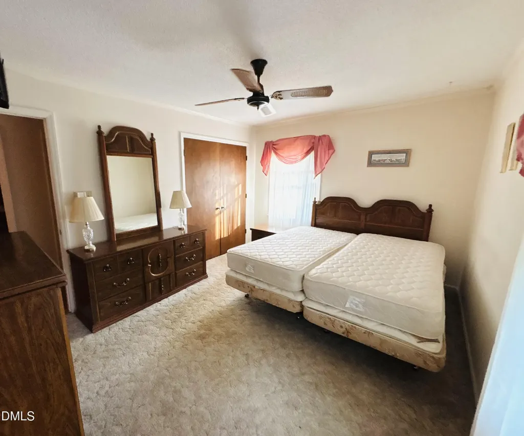 1957 Old Beulah Road Selma NC 27576