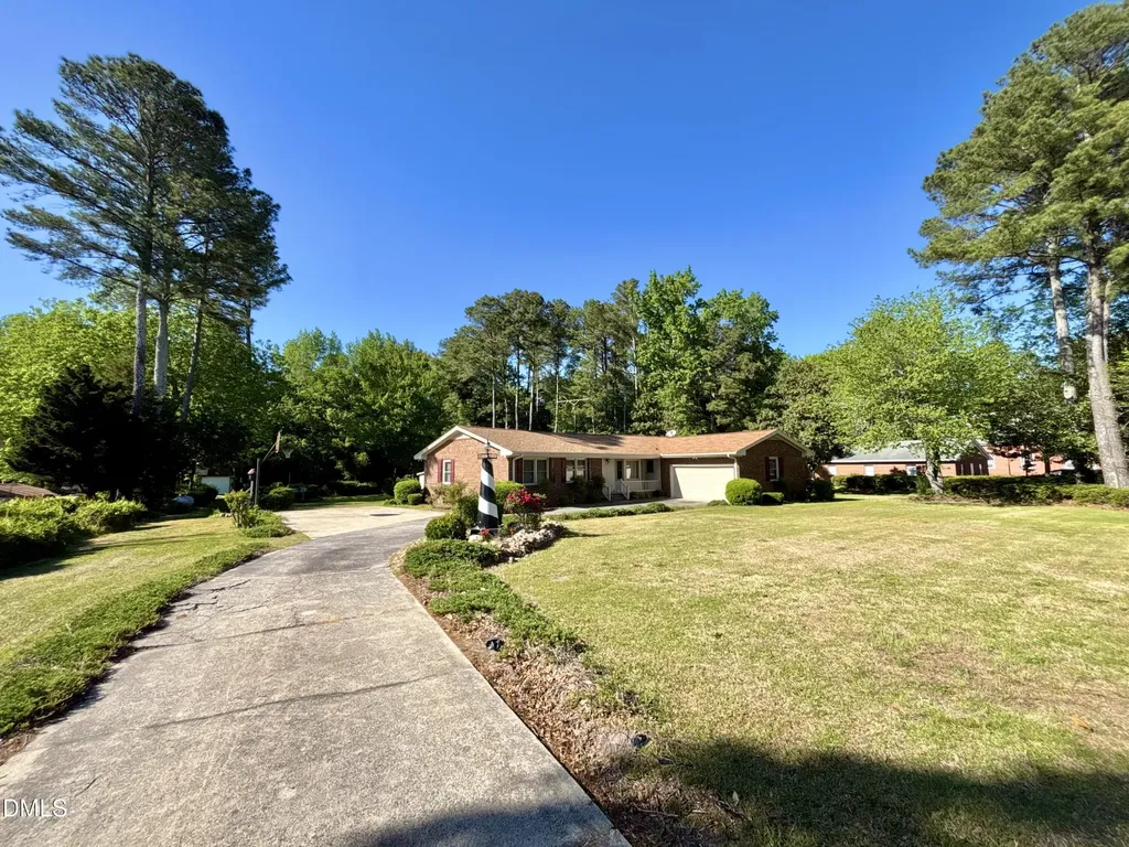 1957 Old Beulah Road Selma NC 27576