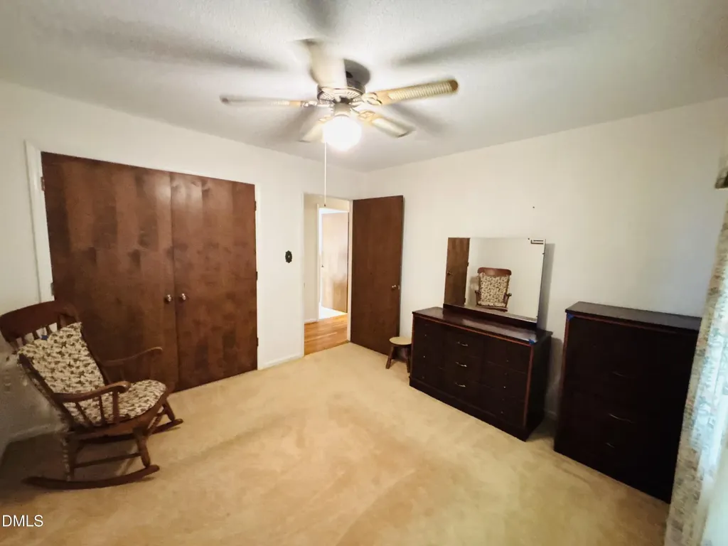 1957 Old Beulah Road Selma NC 27576