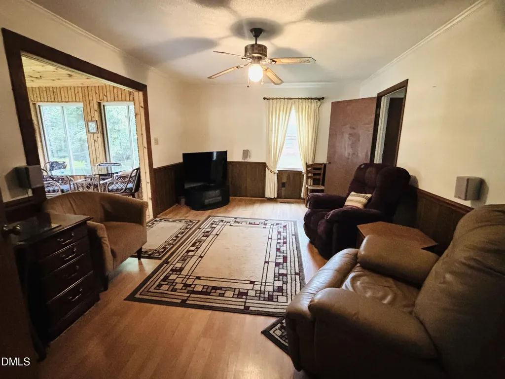 1957 Old Beulah Road Selma NC 27576