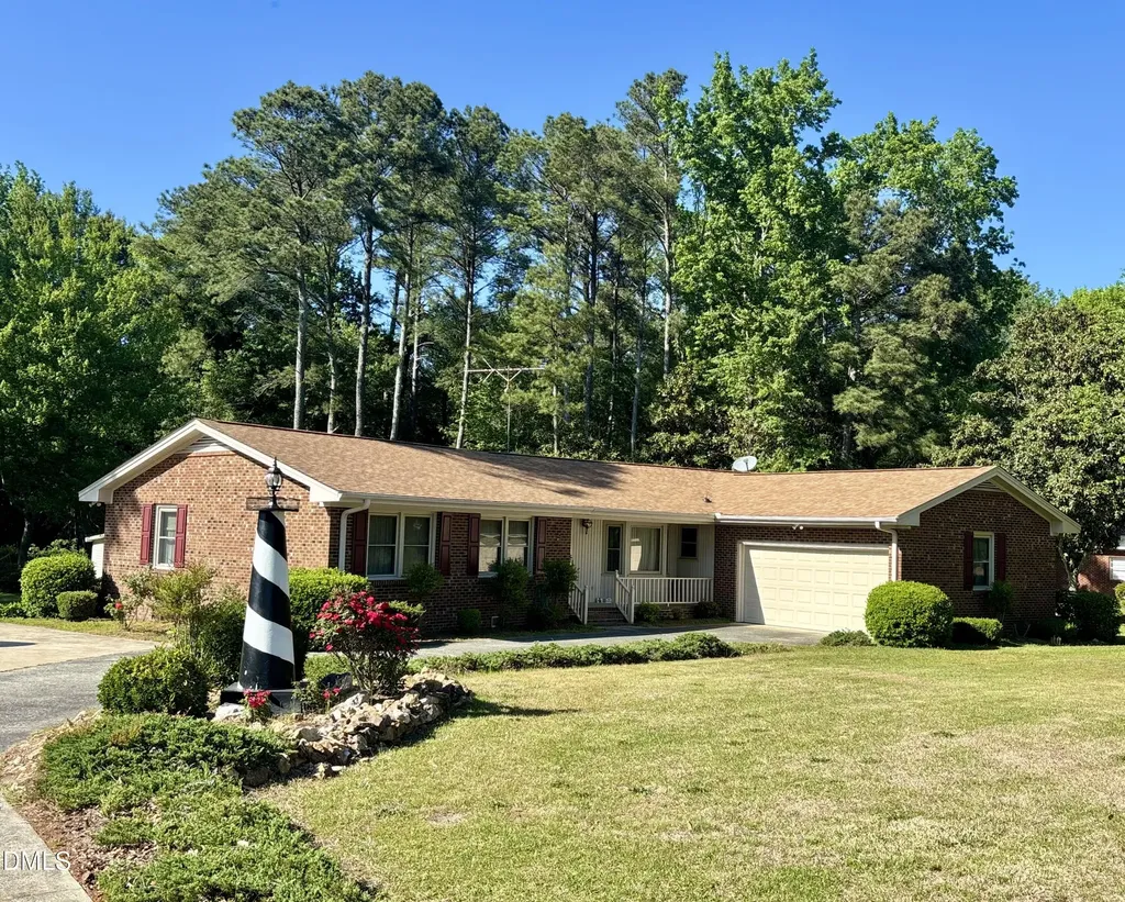 1957 Old Beulah Road Selma NC 27576