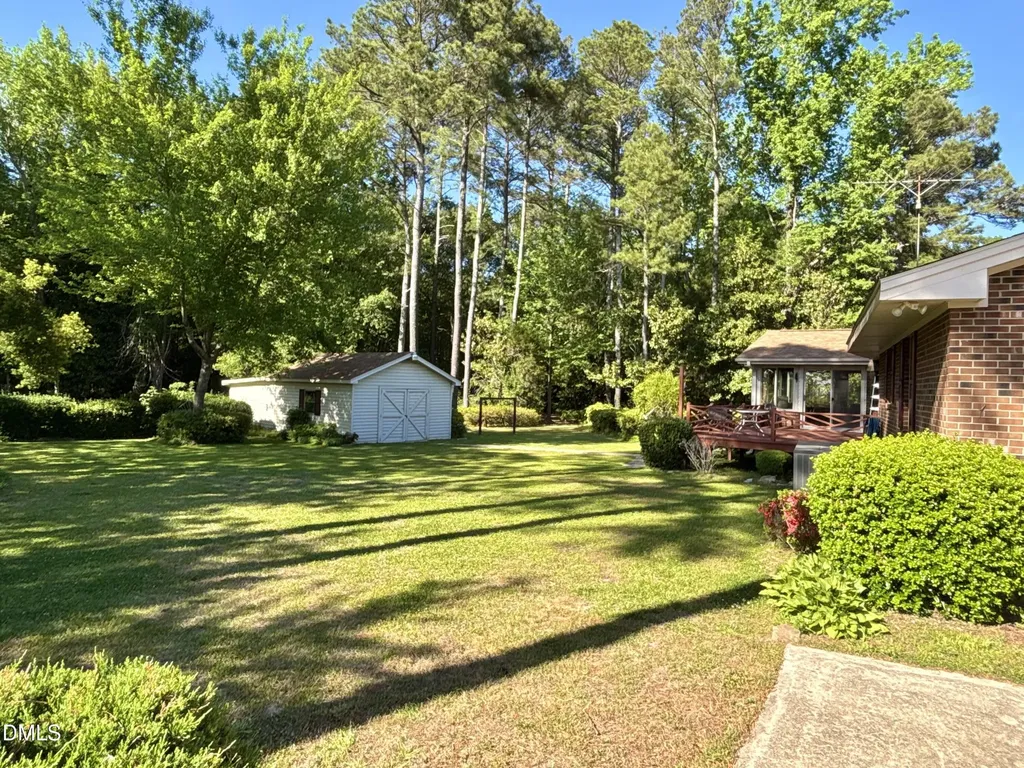 1957 Old Beulah Road Selma NC 27576