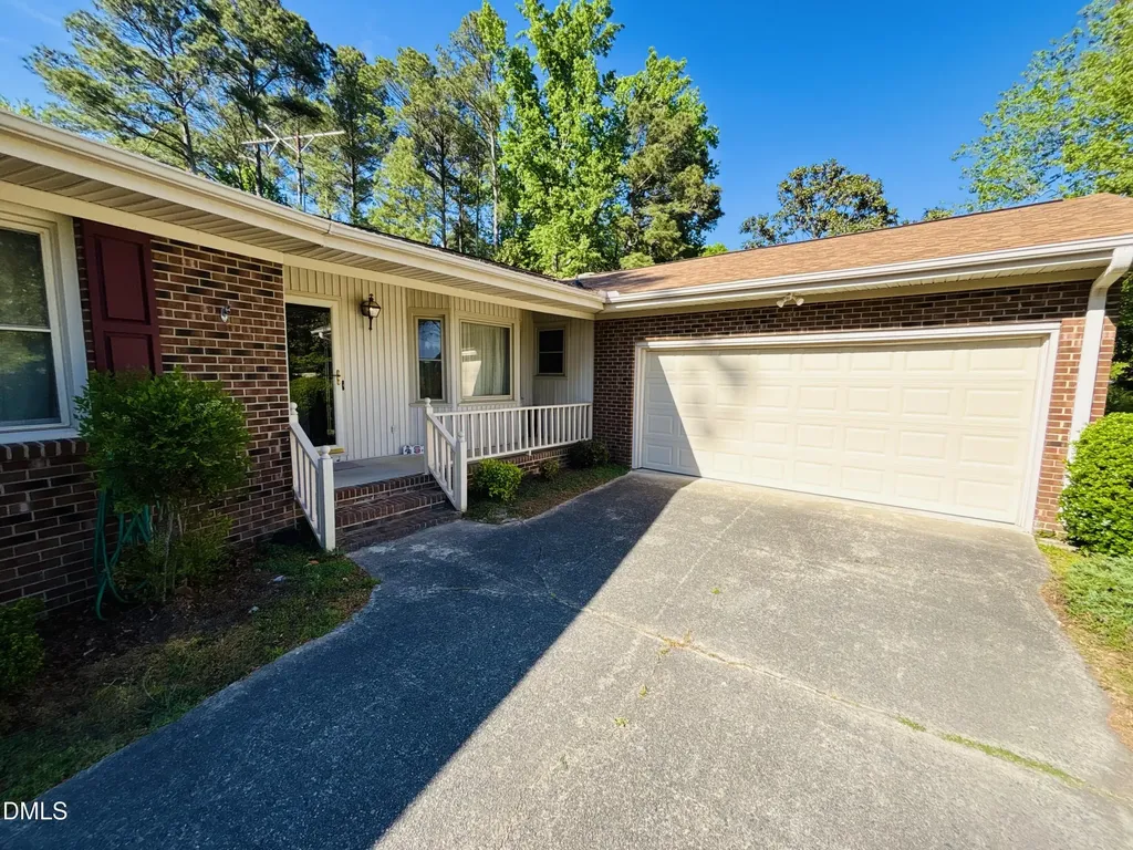 1957 Old Beulah Road Selma NC 27576