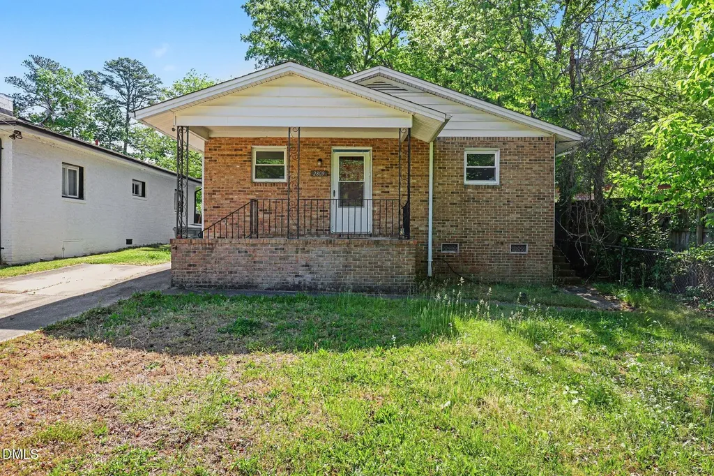 2809 Beechwood Drive Durham NC 27707