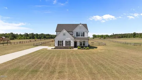 289 Rocking Horse Lane Raeford NC 28376