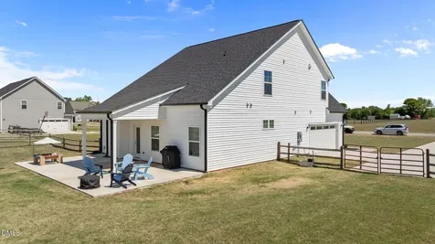 289 Rocking Horse Lane Raeford NC 28376