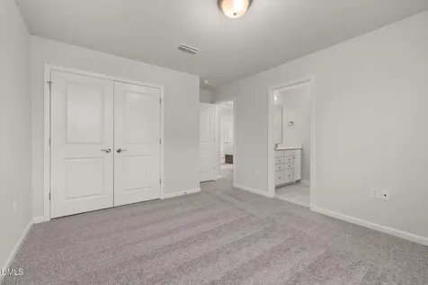 725 Branthurst Way Fuquay Varina NC 27526